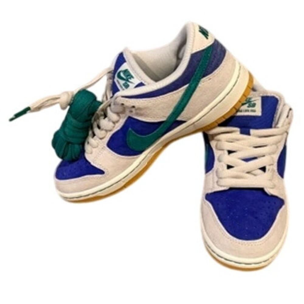 Nike SB Dunk Low Hyper Malachite Royal Green Gum Sneakers Men US 6 / Women 7.5 - Picture 2 of 11